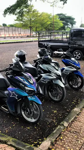 parkir ganteng🦭 #aeroxdownsize #aerox155  #aeroxmodifikasi #aeroxnew  #cinematicvideo 