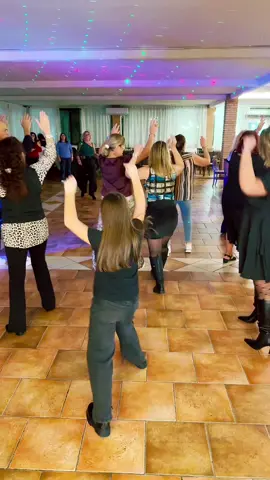 #perte #trend #tiktokfamily @Angela @Alyna& Angela @ANNALISA @Carmy 