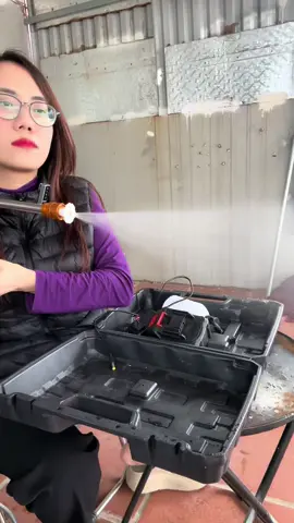 Máy rửa xe tại nhà cực sạch, xịt rửa đa năng, tưới cây làm vườn tiện lợi 