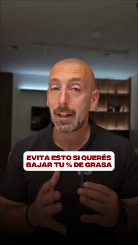 Si bien tener BUENOS resultados implica una buena nutrición y movimiento… Al aplicar estas estrategias que te comparto en el video, puedes POTENCIAR aún más tu proceso de pérdida de grasa. Parecen insignificantes, pero haz la prueba por vos mismo y me cuentas. Seguramente te vas a pescar en la mitad del almuerzo comiendo a toda velocidad completamente desconectado del momento. Si querés que te acompañe, te guíe y te cree una estrategia diseñada especialmente para vos, comenta PROTOCOLO y te envío la información al privado.