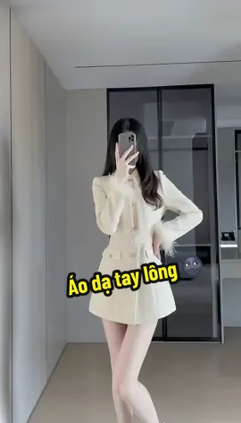 Áo khoác dạ dài tay, có lớp lót, viền tây lông 🤣#myoutfit #thoitrangnu #phoidoxinh #aoxinh #thudong 