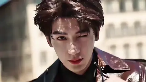 Bên Trung đang khá nhiều bạn lấy vd này của Trương Lăng Hách để làm hình nền khoá các nàng đã đu chưa><#truonglanghach#trieuytuyet#lienhoacung_team#fyp#abcxyz 