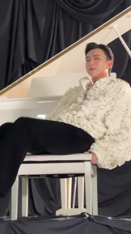 Sắp tới rồi, sắp tới rồi Anh ơi cố lên, anh ơi cố lên… 🔥🔥 #SSLabel #SOOBIN #SOOBINLIVECONCERT #ALLROUNDER 