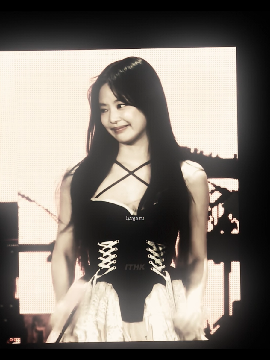 team bạn là capcut, alight motion hay after effect ? #jennie #fyp #cgt🎼 #llst✩ #purelight☾ 