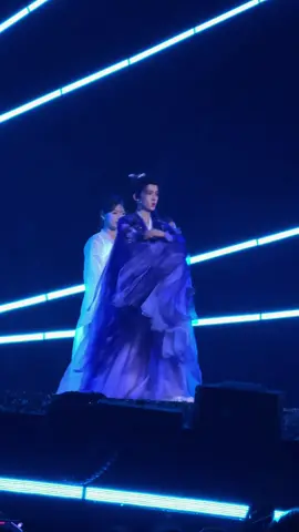 Chỉ biết aaaaa th  🥺😭 cre : oodd #lưuvũ #liuyu #刘宇 #idol #xh 