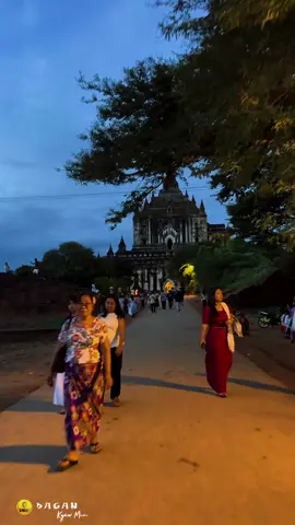 တန်ဆောင်မုန်းလပြည့်နေ့ ပုဂံ … #kyawminbagąń📷 #bagąñ #တန်ဆောင်မုန်းလပြည့်နေ့ 