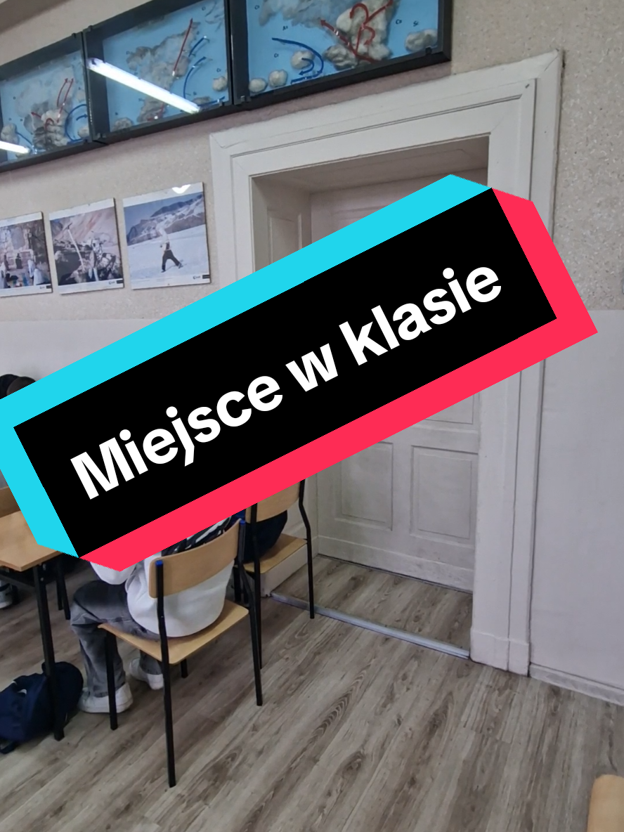 Każdy powinien znać swoje miejsce 😉 #chemikchorzow #szkoła #school #highschool #chorzow 