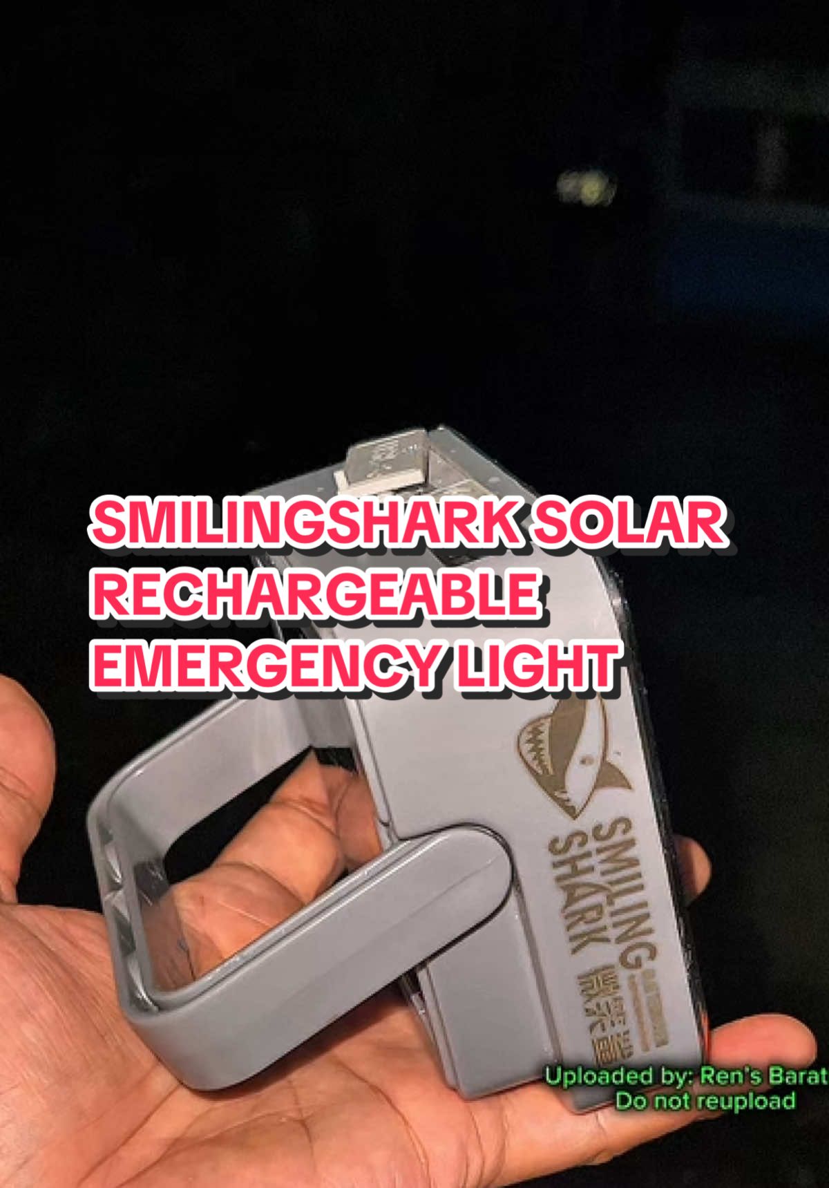 SMILINGSHARK original solar rechargeable EMERGENCY LIGHT/ CAMPING LIGHT. Sobrang sulit sa presyo, malakas ang ilaw at matatag ang battery! Tamang tama ngayong malimit ang bagyo, malimit din ang brownout.  #emergencylight #campinglight #solaremergencylight #solarledlight #portablelight 