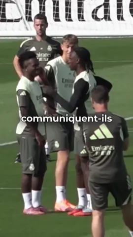 Le Langage Universel du Football : Communiquer Au-Delà des Mots