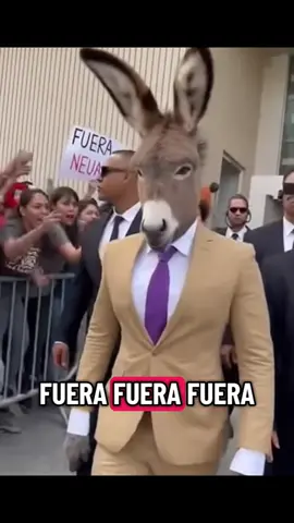 Fuera Noboa Fuera. #ecuatorianosporelmundo🇪🇨🌏💫 #ecuador #dilenoalcarton #foryou #danielnoboa @JosephDeleg @🇺🇸ELCHISMOSITO!🇪🇨🤭🫣😁 @Alejandra @Muñeco de America Ⓜ️🇺🇸🅰️ @Mery Borja🩵👸 @PATRICK AVENTURAS 