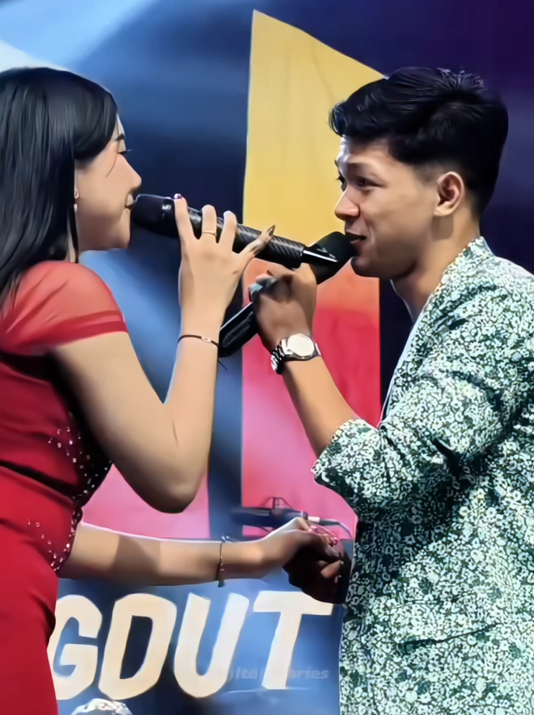 Merangkaikan waktu tahun² berlalu #zaitunniam #cantikanuswantoro #omadella #bahteracinta #omadellaofficial_ 