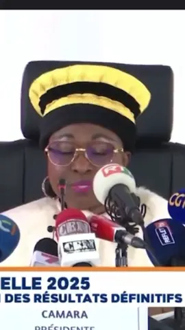 Monsieur Alassane Ouattara vient d’être proclamé officiellement Président de la République de Côte d’Ivoire par le Conseil Constitutionnel, à l’issue du processus électoral. Cette proclamation confirme sa réélection à la tête de l’État ivoirien, marquant ainsi la continuité de son mandat. #CIV #Politique #Ouattara #foryoupage❤️❤️ #tiktokcotedivoire🇨🇮  