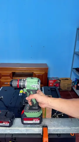 Khoan 3 chức năng THpro . Khoan tường , sắt , bắn vít