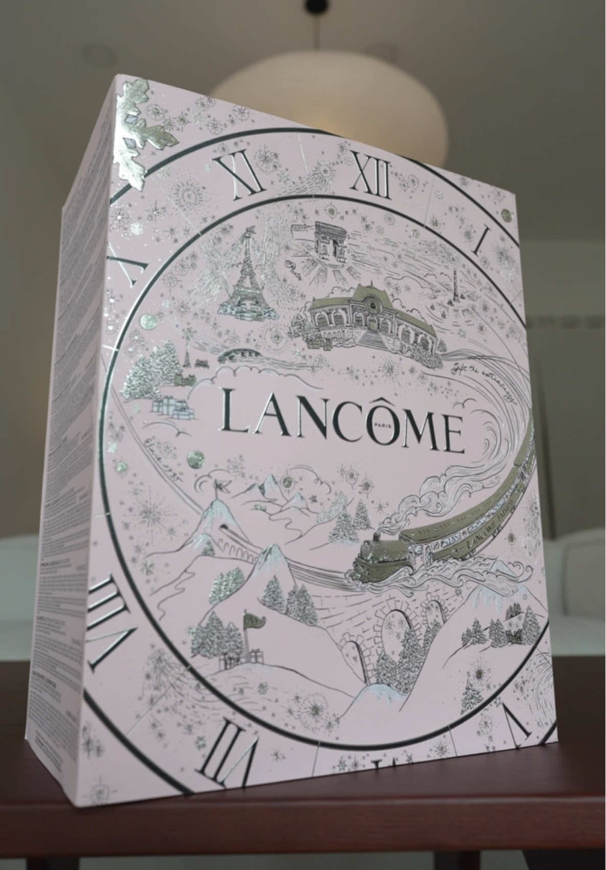 Unbox Advent Calendar mỗi năm chỉ có một lần từ Lancôme cùng Sum nha ✨#CộngtácvớiLancome #fragrance #skincare