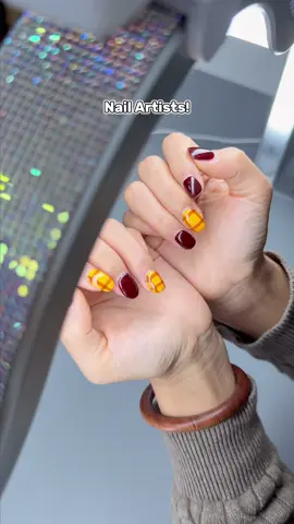 Modofo-Beauty nail lamp for desk #modofobeauty #naillamp #halfmoonlamp #nailsalon #nailtech 