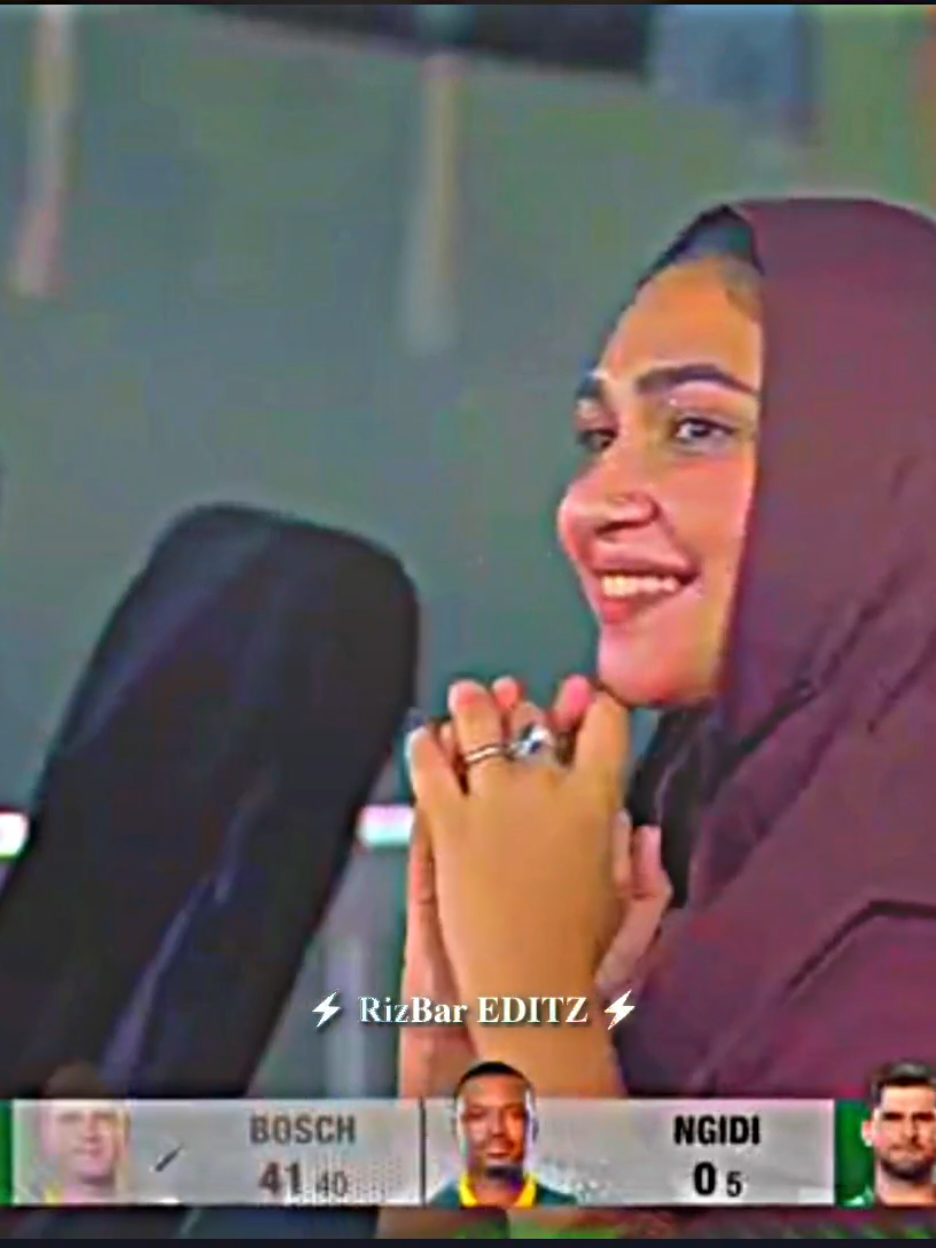 Shaheen Shah Afridi Get First Wicket Against South Africa In First ODI 😱😱😱 #foryou #saimayunbatting #foryou #southafricavsind 