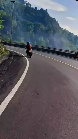 jl cadas pangeran kabupaten  sumedang jwa barat..