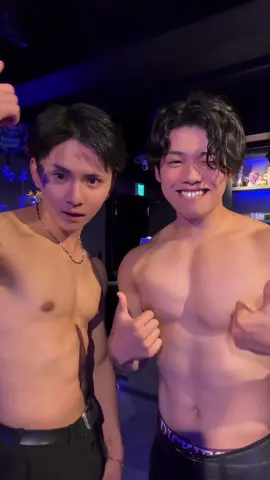 Shall we dance💪 #fyp #muscle #japan #musclebar #新宿 