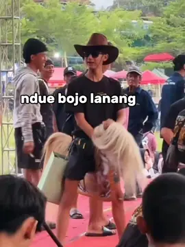 Jan sess🤙🏻😋@فيصل  #affanfaisal #icank #isalovers #gwsmlovers👹 #fyppp  ib ft dri ch@callmetya 