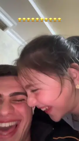 ერთნაირი სიცილი? საიდან მოიტანეთ?! 🤣🤣🤣