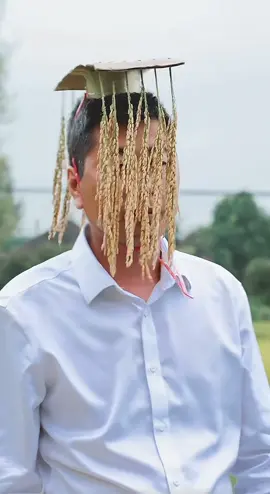 Bản vương đi thăm vườn #giaitri #haihuoc 