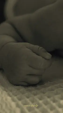 #keşfetteyiz #kesfetedüş #annelersever #annelikduygusu #sevgininadı #bebekanneleri #aşkınevlat #annelikjourney #instaanneler #influenceranne