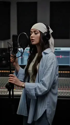 Romantic Songs  Bhebek Ana  (valentine's version) #bhebek_ana #bucin #arabicsong  #lyrics #lipsync 