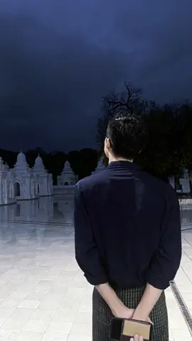 You looked at me like I was written in your favorite chapter. #Viral #Trending #CapCut 