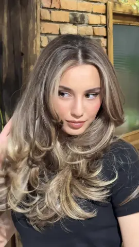 Beige Tones - Foilayage #erblinxerxa #balayage #hairartist #fyp #fyppppppppppppppppppppppp @Olaplex @Wella Professionals 