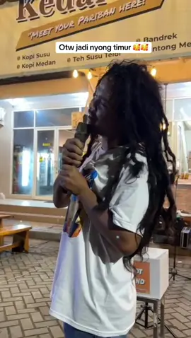 Hahaha terlalu menjiwai 🤟🤟🤟