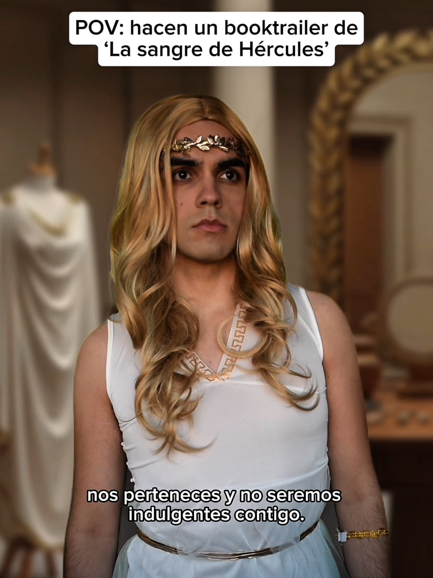 No te pierdas el lado más oscuro y sexy de la mitología griega, con el fenómeno viral que está arrasando en BookTok 🔥🏛️ @drigopaniagua  #BookTok #darkfantasy #BloodofHercules #lasangredehércules #jasminemas