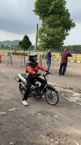 Jupiter z 130 cc karbu std rangka f1 jadilah vega r 🤣 #vega #jupiterz #brigifcimahi  joki cabutan @Dnyrzky 