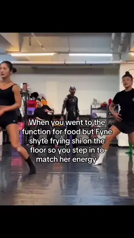 Then we both go get food after 😭🙏 @Obvdiah with me on this one 😂 #fyp #goviral #jersyclub 