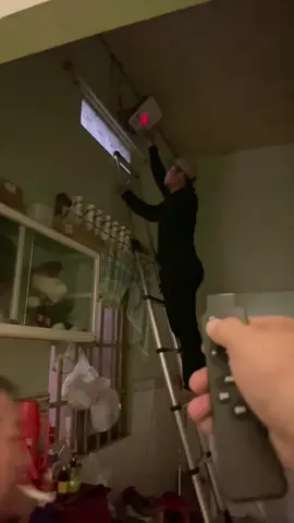 Đèn mắt ngọc 400W và Quạt Treo Tường Năng Lượng Mặt Trời. #solar #nhandennangluong 