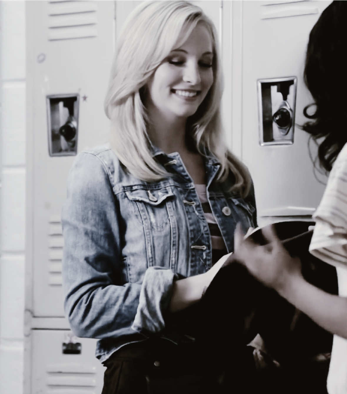 𑣲 1x07 haunted. // she was in this ep for like 5 seconds [cc recrised panning vamffx] #carolineforbes #carolineforbesedit #tvd #thevampirediaries #fyp  caroline forbes edit