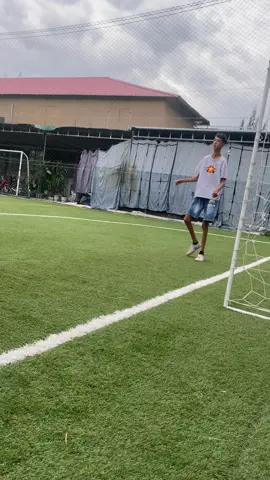 Siêu dự bị khởi động ⚽️💪🥲 #xuhuongtiktok #tiktokfootball 