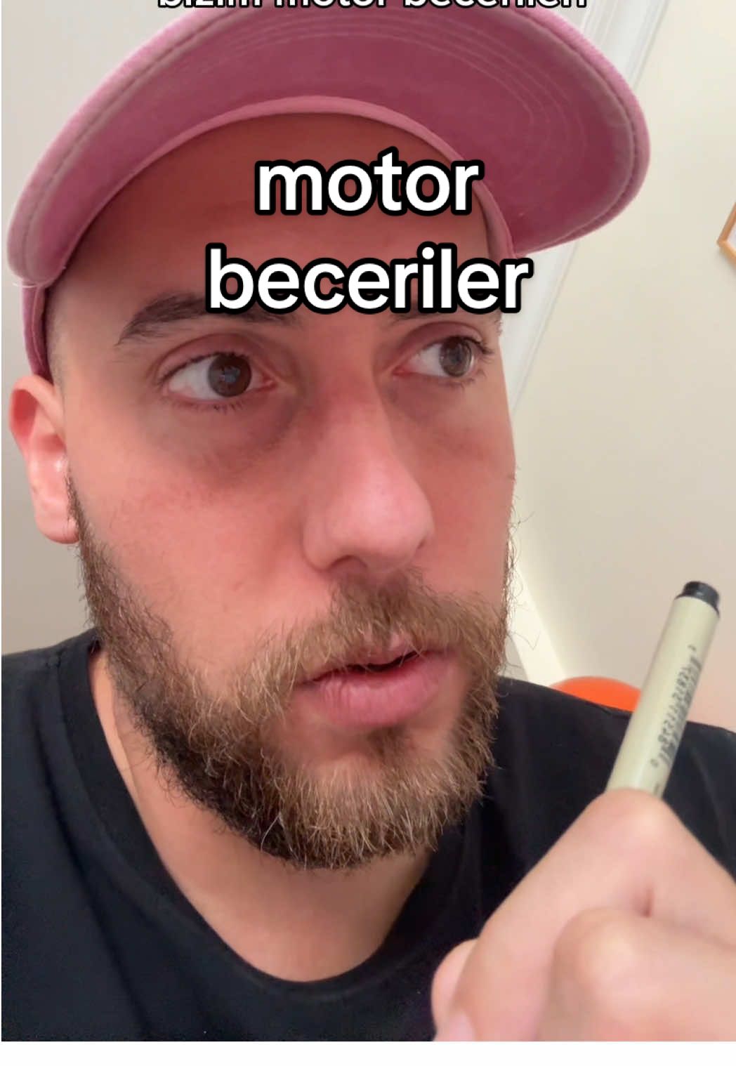 imza bile zor atarsın herkes seni mal zanneder 