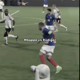 أروخو 😆☝️ . . #Araujo #barcelona#Araujo#fyp#footballtiktok 