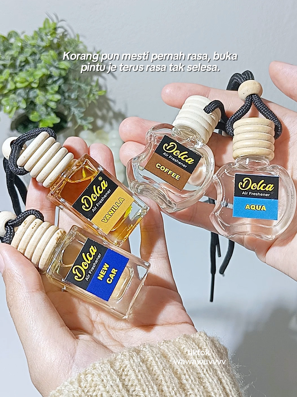 Replying to @nrasyifaanasuha  #perfumekereta #carperfume #dolcaperfume 