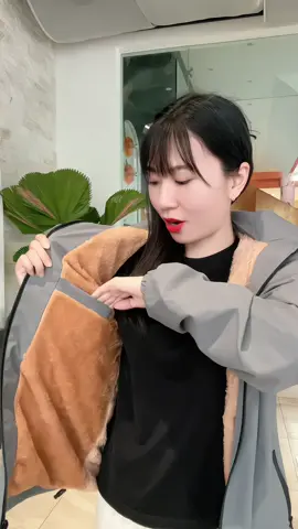 Áo gió lót lông chân ái cho anh nào không thích mặc áo phao ạ  #aogio #aogiolotlong #aogionamnu 