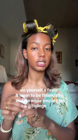 Finances 101 for all my college student - we are starting from scratch because i know how intimidating finances can be & how confusing it can all get. This is what has worked really well for me so far - still learning & growing but i do wish i knew all this sooner, so its only right to share it with my friends #financialliteracy #financetips #collegestudent #Budgeting #moneymanagementtips 