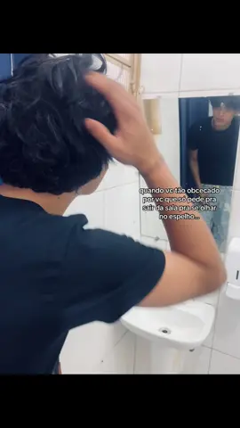 Espelho pequeno do krl kkkk