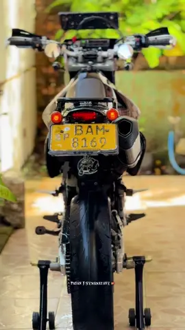 My machine 🐺❤️💋#drz400sm #foryoupage #viral #fyp #fyyyyyyyyyyyyyyyy 