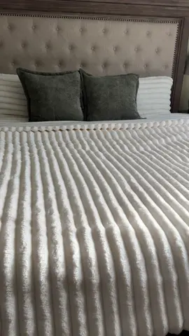 @LIVNCO. #cobijas #comforter #bed #tiktokshopblackfriday #tiktokshopcybermonday 