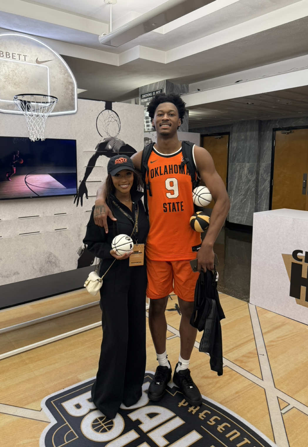 Basketball Season is upon us. GO POKES 🧡🖤🤠 #GoPokes #oklahomastatecowboys #anthonyroy #basketball #collegebasketball 