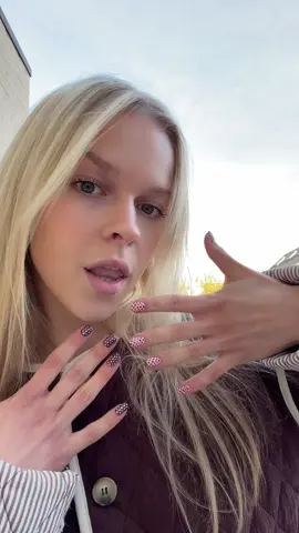 obsessed with this jacket 🍂🍁🎧🧺@coral_mode #OOTD #outfit #viral #fyp 