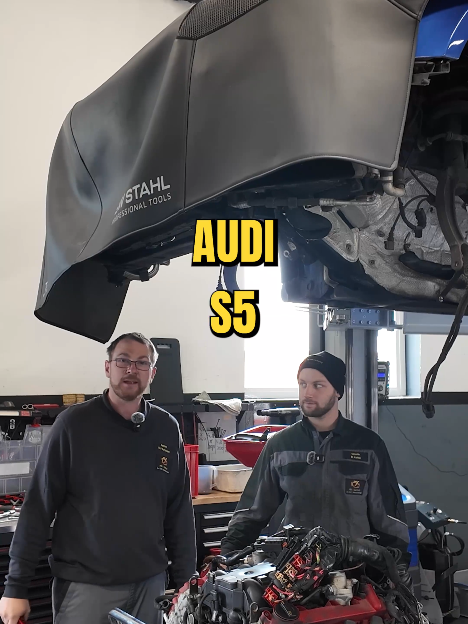Audi RS5 Coupé quattro 4.2 V8 (CFSA) 🔧 Steuerkette wird erneuert… aber dabei bleibt es nicht 😬 #AudiRS5 #CFSA #V8Power #Audiquattro #Steuerkette #WerkstattCheck #MechanikerLife #CarRepair #AutoReparatur #GermanCars #RS5Coupe