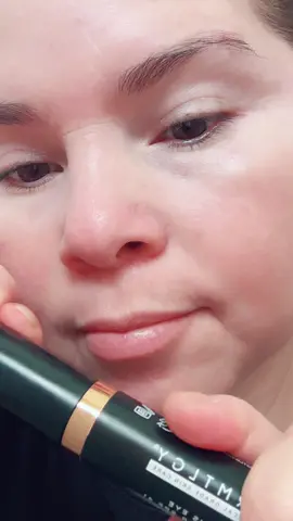 Corrector de ojos#LUMINOUS#EYECORRECTOR