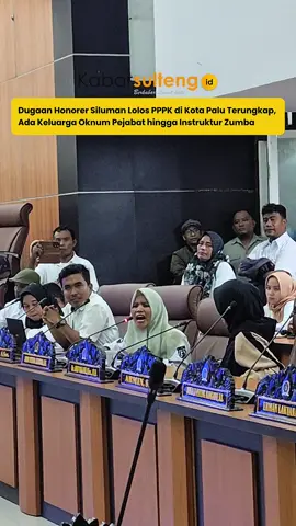 Aliansi Honorer Kota Palu membeberkan adanya dugaan kejanggalan dalam proses seleksi Pegawai Pemerintah dengan Perjanjian Kerja (PPPK) formasi tahun 2024, saat RDP bersama Komisi A DPRD Kota Palu, pada Selasa (4/11/2025).  Mereka menduga sejumlah peserta yang dinyatakan lulus bukanlah tenaga honorer yang benar-benar mengabdi di instansi pemerintah. Aliansi Honorer Kota Palu  menyebutkan, beberapa nama yang lulus seleksi PPPK justru diketahui bekerja di luar instansi pemerintah, seperti di dealer, hotel, bahkan ada yang diduga memiliki hubungan keluarga dengan pejabat di Kota Palu. “Bahkan ada istri oknum lurah yang lulus, ada pula instruktur zumba. Ada juga kasus lain, bapaknya penjaga sekolah tapi anaknya yang ikut seleksi. Ada yang kerja di Morowali enam tahun, pulang hanya karena ada seleksi, bahkan ada yang pernah honor di Untad dan sempat terjerat kasus korupsi, tapi bisa lulus seleksi,” ungkap AK. Aliansi Honorer mengaku kecewa dengan temuan tersebut. Mereka menilai kehadiran honorer siluman membuat tenaga honorer yang telah lama mengabdi tersingkir dan kehilangan kesempatan menjadi PPPK. Selengkapnya baca di www.kabarsulteng.id #honorersiluman #PPPK #kotapalu  #kabarsulteng