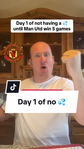 Day one of not having a 💦 until Man Utd win 5 games in a row #manutd #manutdtiktok #manutdfans #manchesterunited #PremierLeague 